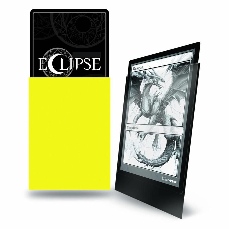 UP 100 Standard Pro Matte Sleeves yellow